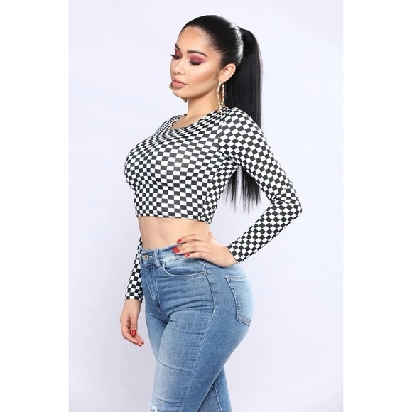 Armory Crop Top - Black & White Checkered - Picture 5 of 6